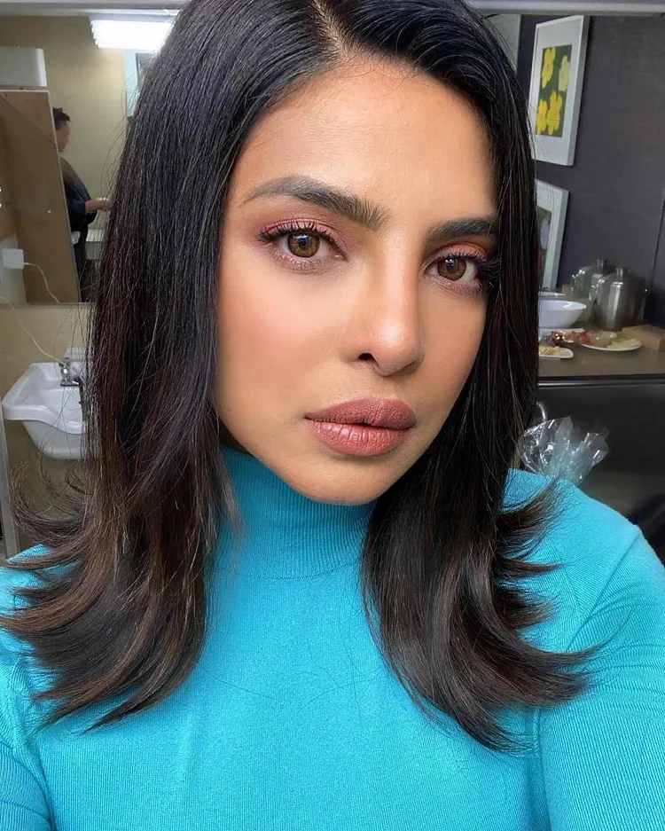 flipped hairstyle trend long bob priyanka chopra