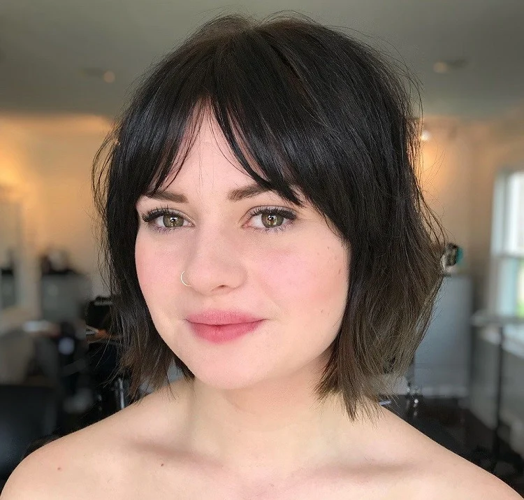 french bob with bangs round face short haircuts women 2023