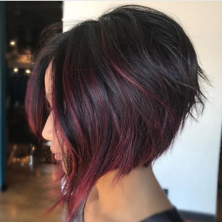 graduated bob with red highlights inverted bob haircut