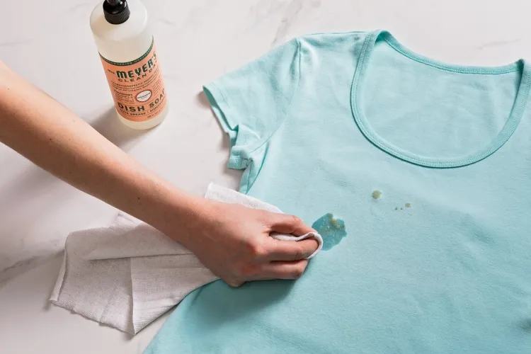 how to use rinse aid to remove stains from clothes