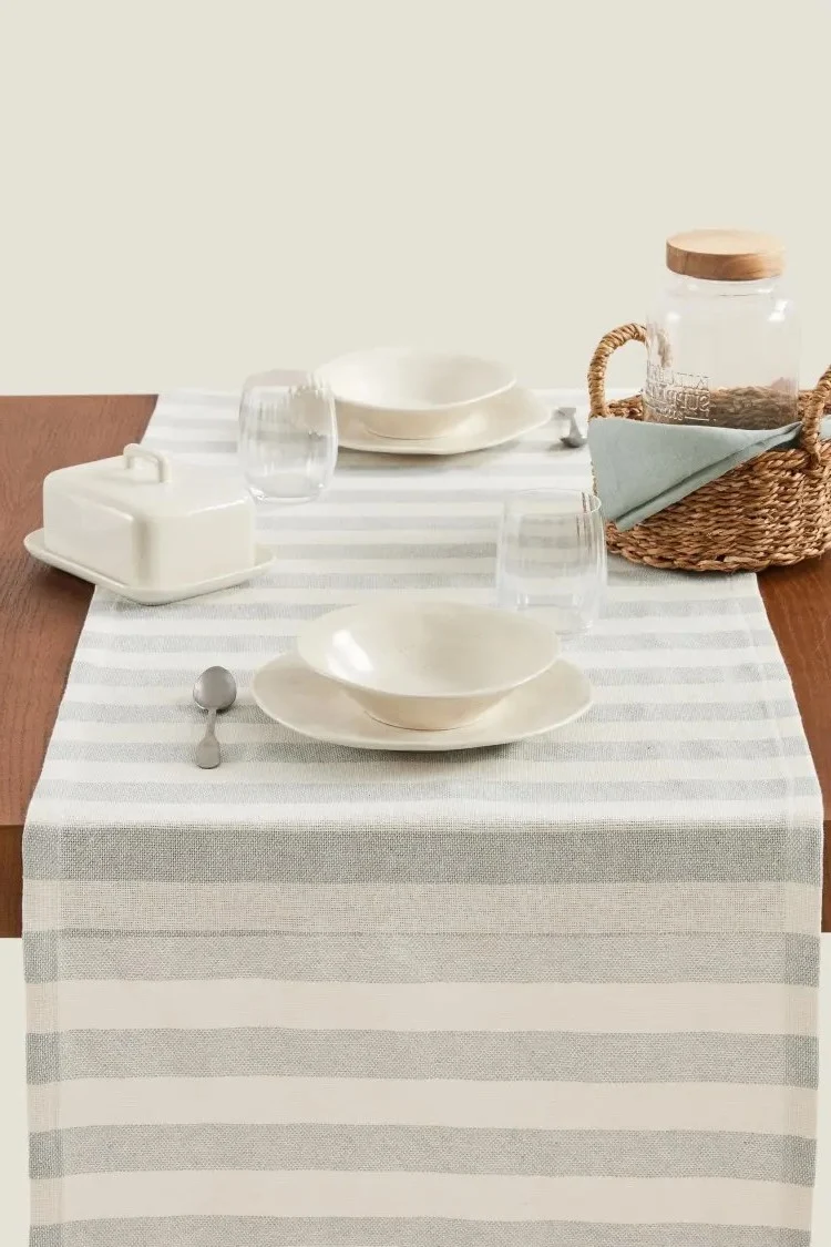 interior decor back to school 2023 table accessories tablecloth zara home