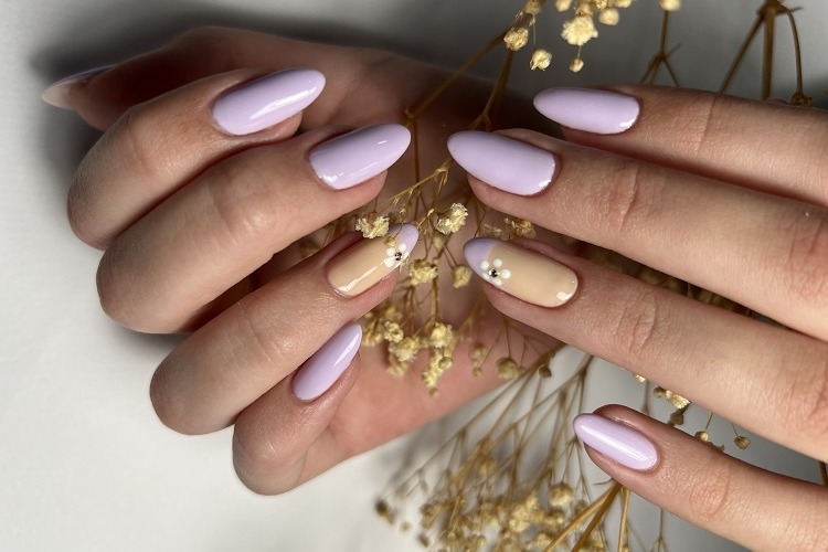 50 Cute Lavender Nail Designs Perfect For Your Spring Mani