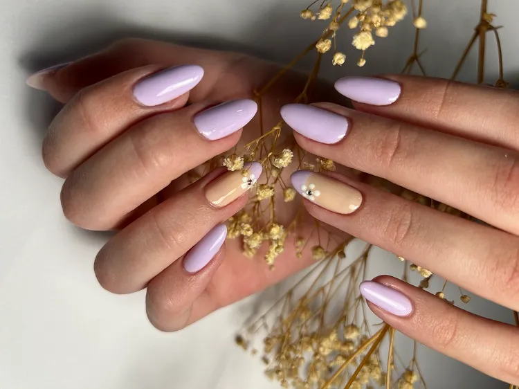 lavender purple nails almond shape pastel manicure long