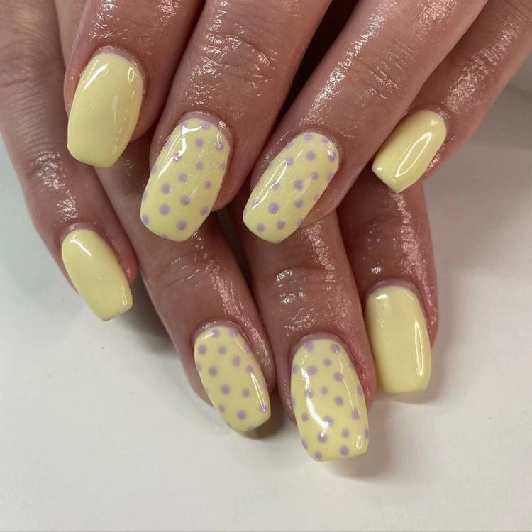 limoncello spritz nails with polka dots
