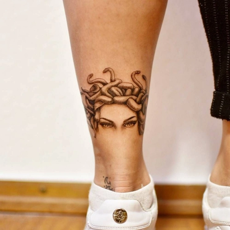 medusa tattoo leg medusa tattoo meaning men and women