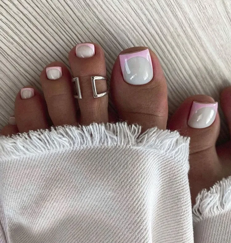 milky white pastel pink french tip toe nails fall pedicure design 2023