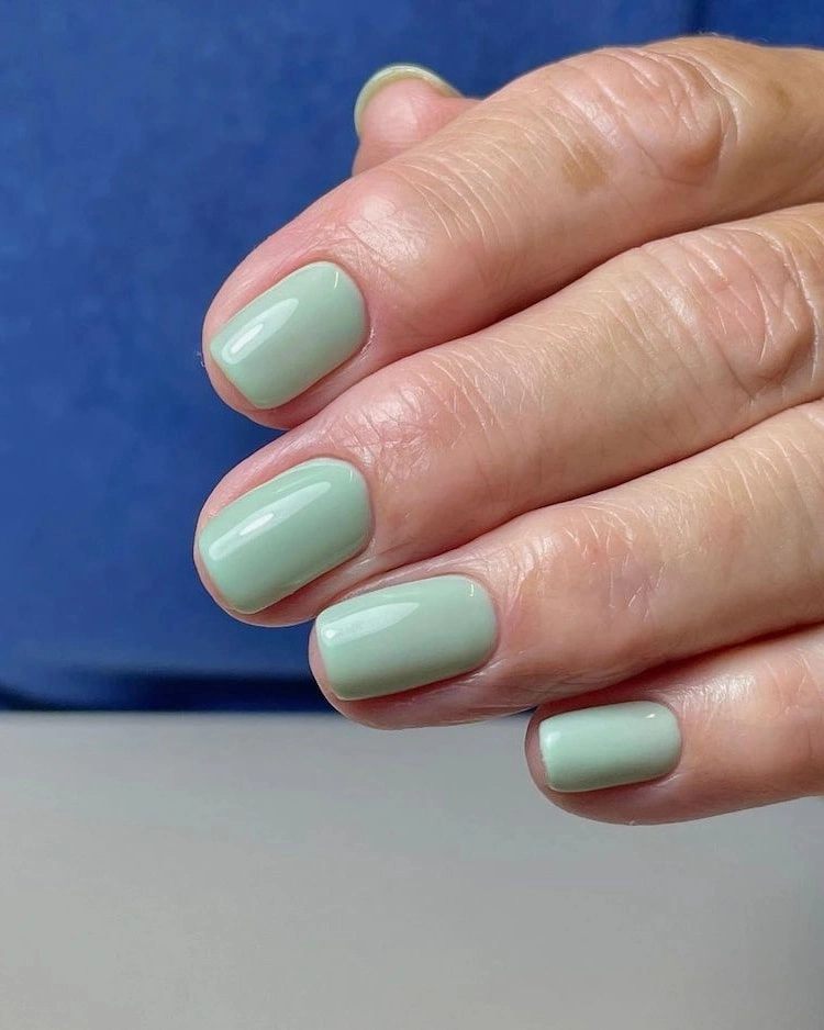 pistachio nails for late summer 2023 end of summer nails colors