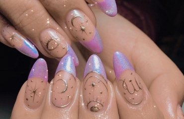 purple unicorn chrome french tips gold sun moon stars virgo zodiac sign symbol astrology nails birthday manicure 2023