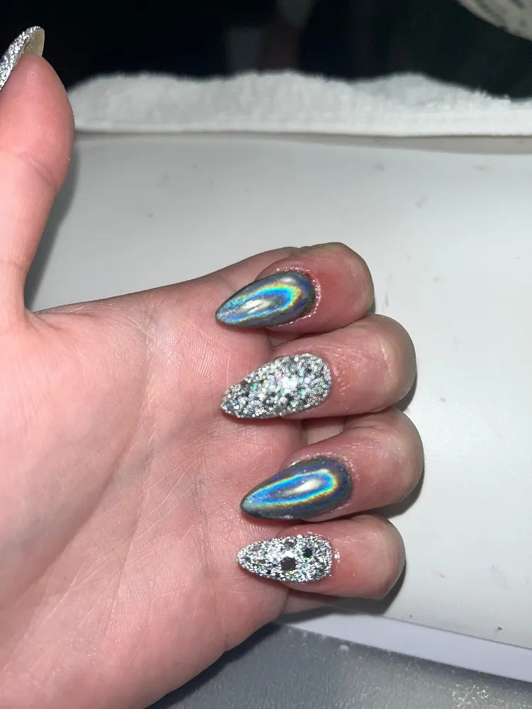 renaissance inspired nails concert silver nail ideas