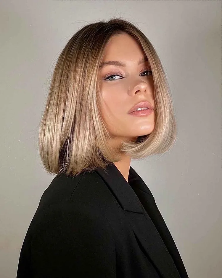 root smudge blond italian bob haircut trendy summer hairstyle 2023