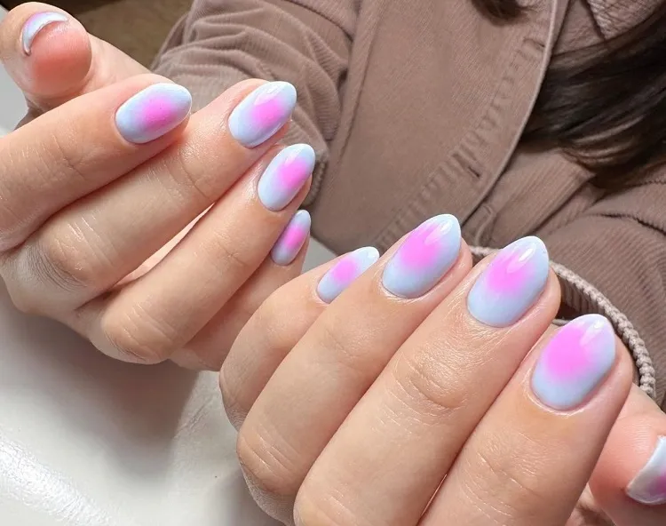 short aura nails 2023 purple blue and pink colors