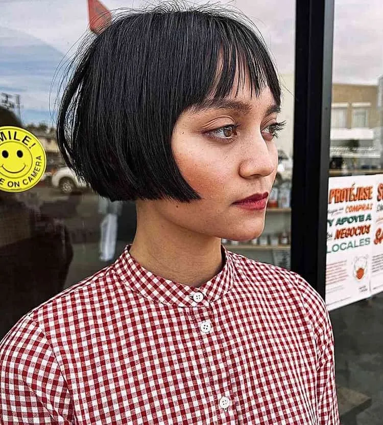 short sleek bob with fringe bob with fringe 2023