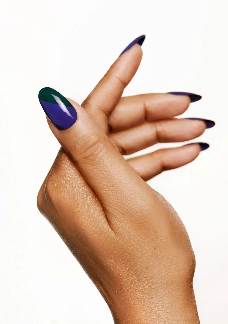 two toned colours nail trend 2023