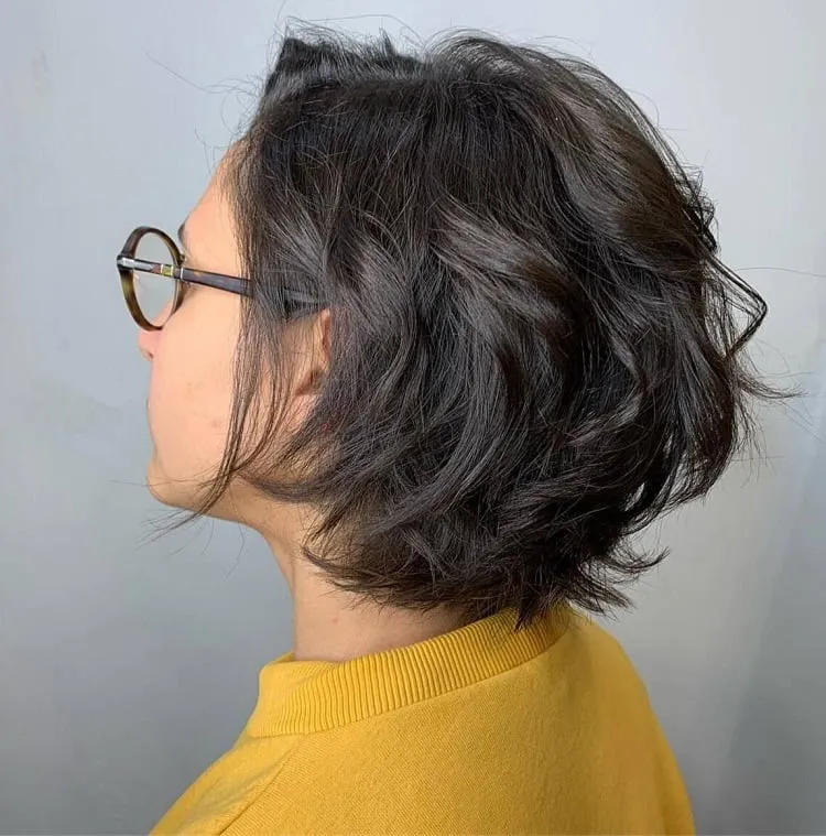 wavy inverted bob for women with glasses short hairstyles for women with glassed