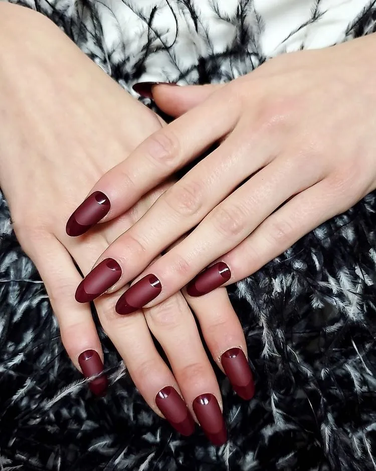 wine red nails fall 2023 color trends