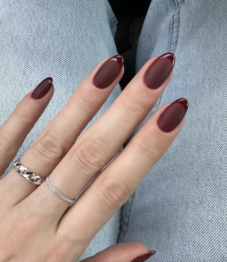 burgundy nails fall 2023 trends