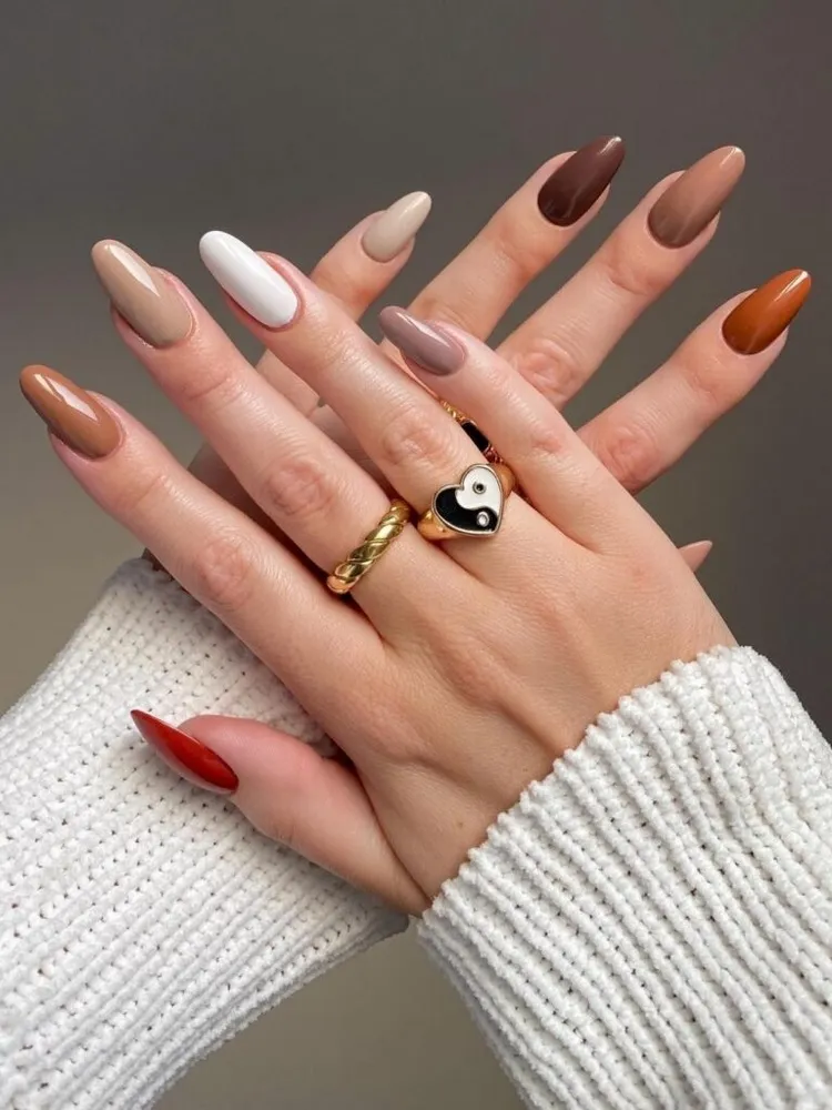 chocolate nails fall 2023 september manicure ideas