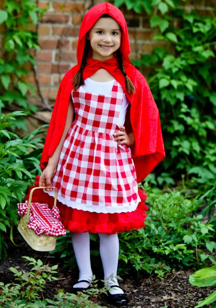 diy halloween costume for girl little red riding hood