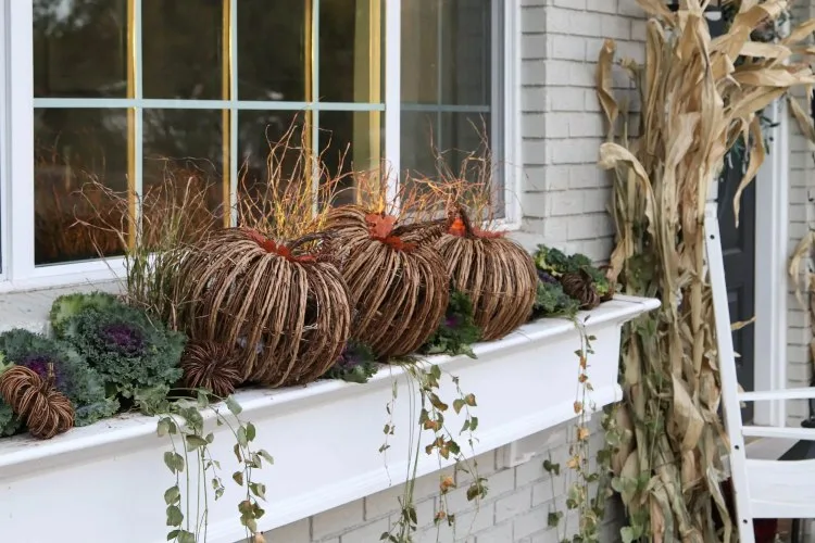 fall window box decorating ideas pumpkins made from tree branches