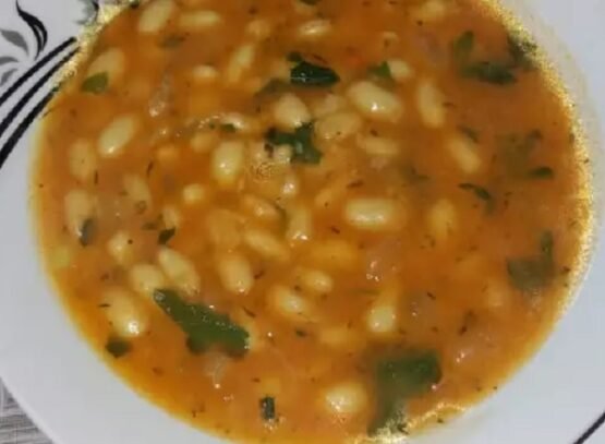 scented and rich fall evening meal with beans in fresh spices easy crockpot meals