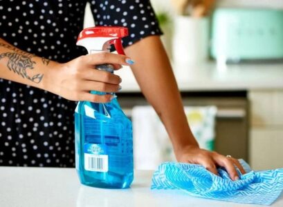 what not to clean with glass cleaner