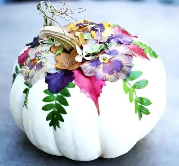 autumn decoration idea diy easy to make white herbarium pumpkins