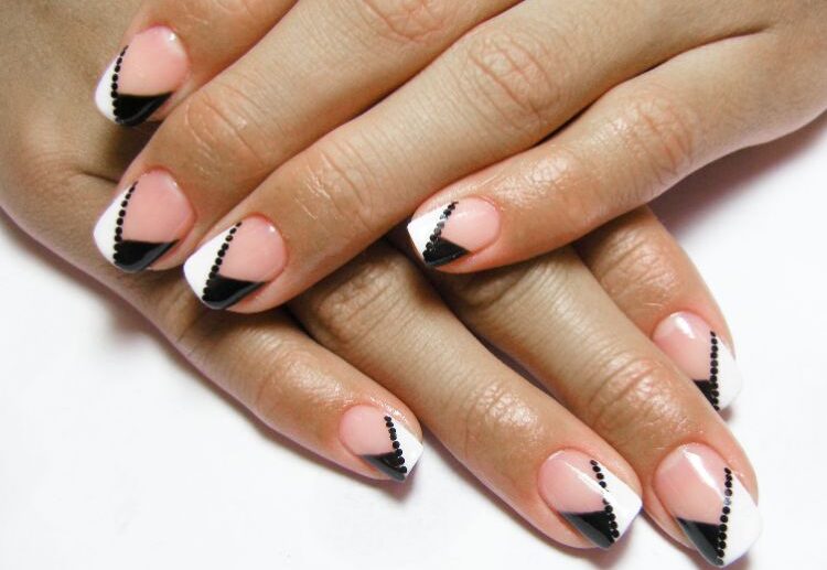 black and white french nail art