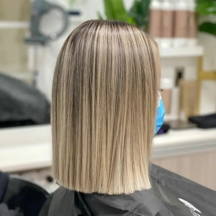 blunt cut for smooth hair and without layers shoulder length