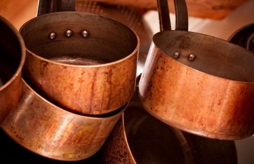cleaning rusty dirty copper pans homemade remedies