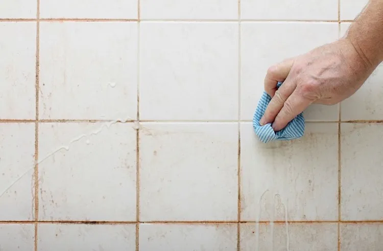 cleaning white tiles with washing powder homemade hack