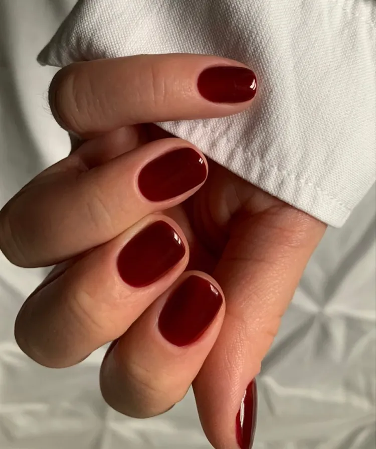 deep burgundy nails for 50 year old woman for fall