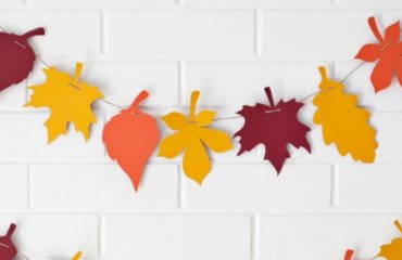 easy diy fall classroom decoration paper leaves garland