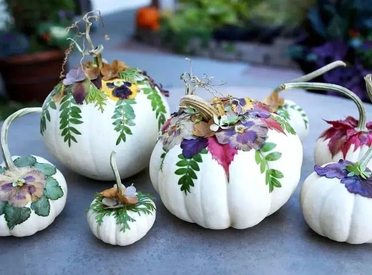 2 Easy Tutorials for a Cute DIY Fall Decoration with Pumpkins