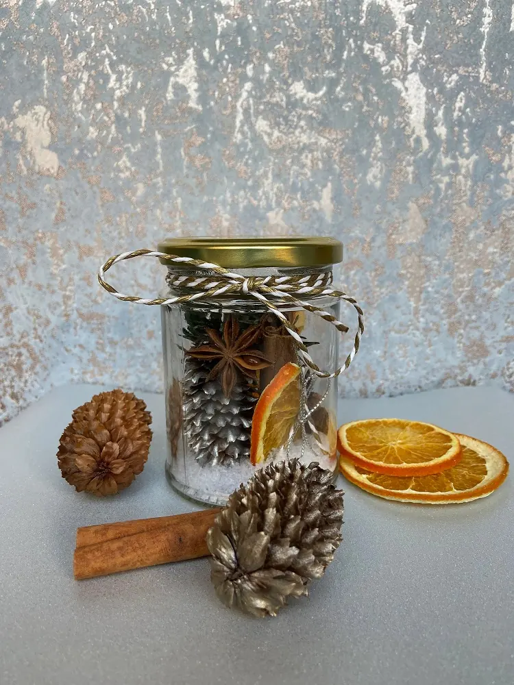 easy fall decoration ideas with pine cones