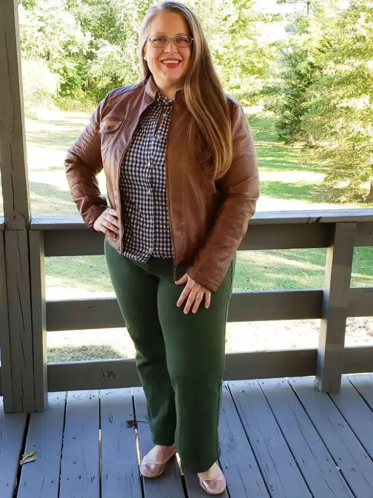 fall outfits for curvy women with belly