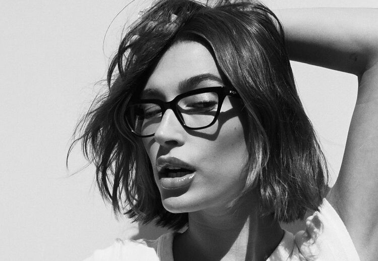 hailey bieber choppy bob fall 2023 hair trends
