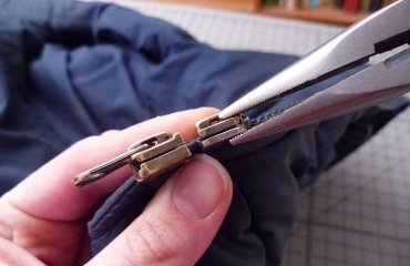 how to fix a broken zipper at home remove the broken hook and replace with a new one