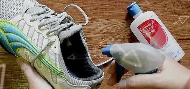 how to stretch a shoe overnight with isopropyl alchohol spray