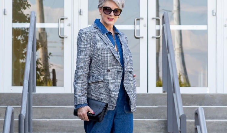 How to Wear Jeans at 60? 12 Chic & Rejuvenating Looks to Copy for Fall 2023
