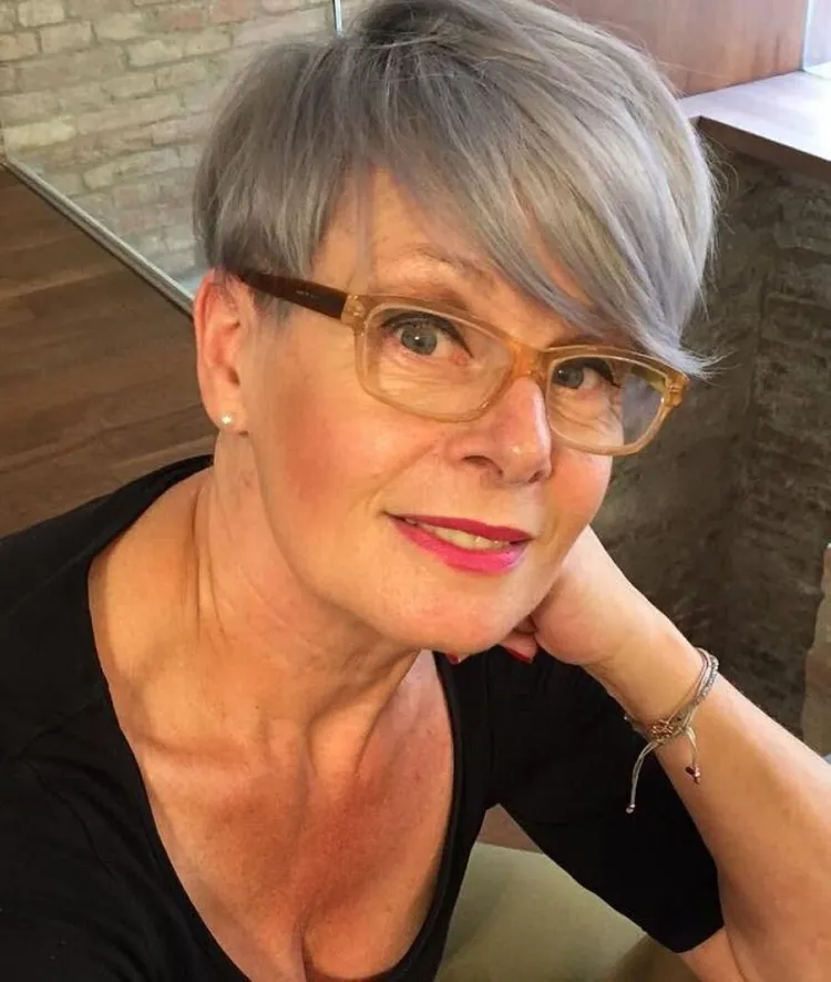 long pixie with side swept bangs short hairstyles 2023 women over 50
