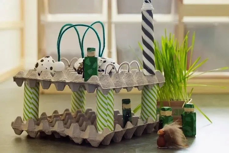 make a fortress or a house for fish from recyclable materials