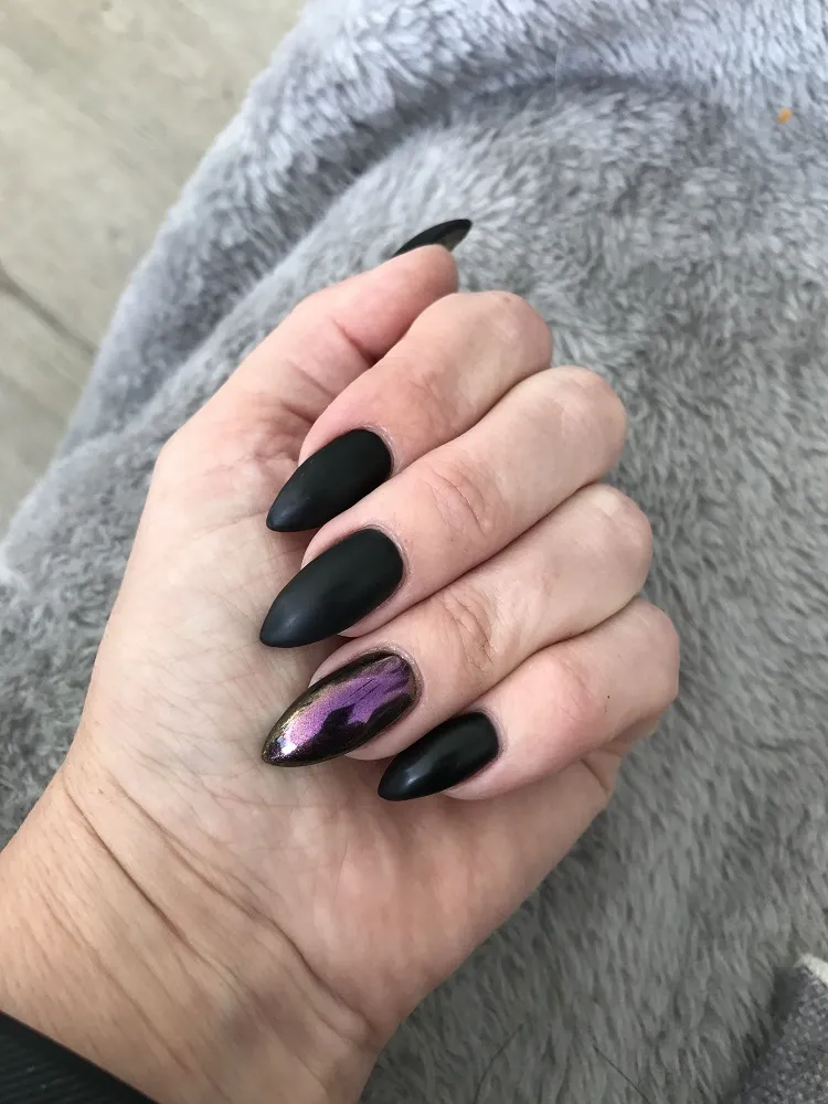 matte black stiletto manicure purple chrome fall nails design 2023