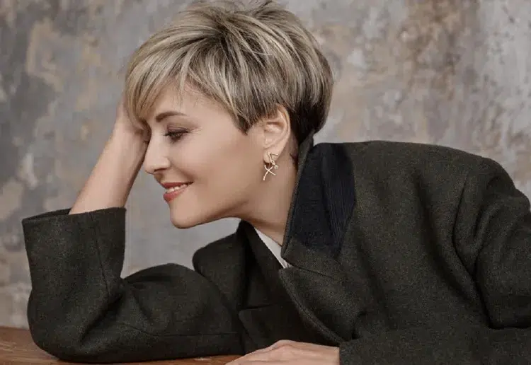 pixie bob haircut for 50 year old women