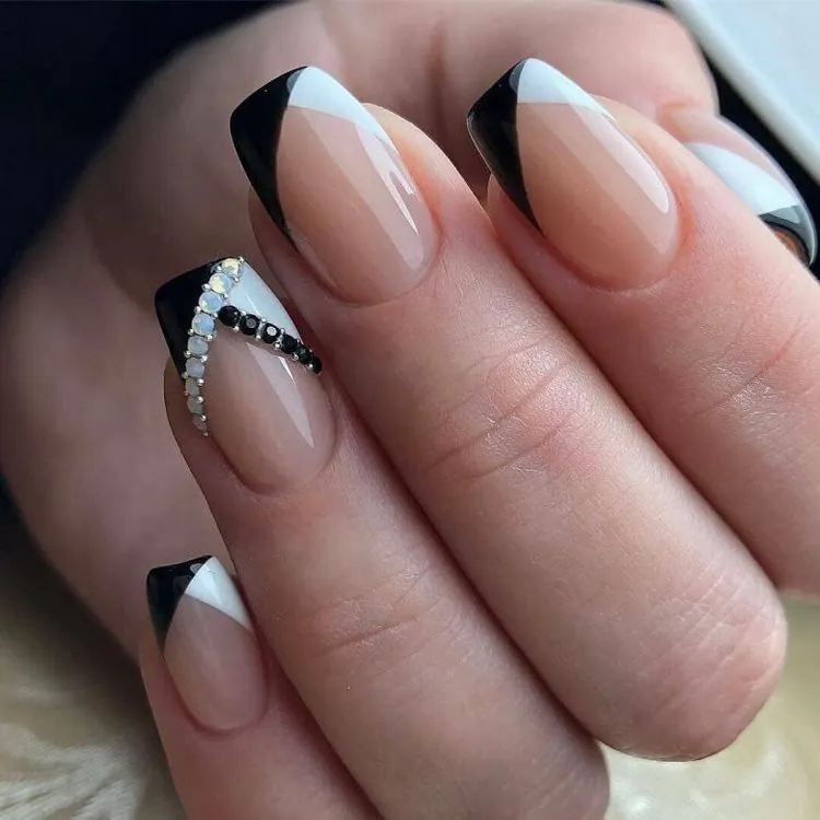 short square nails black and white v french tip nails
