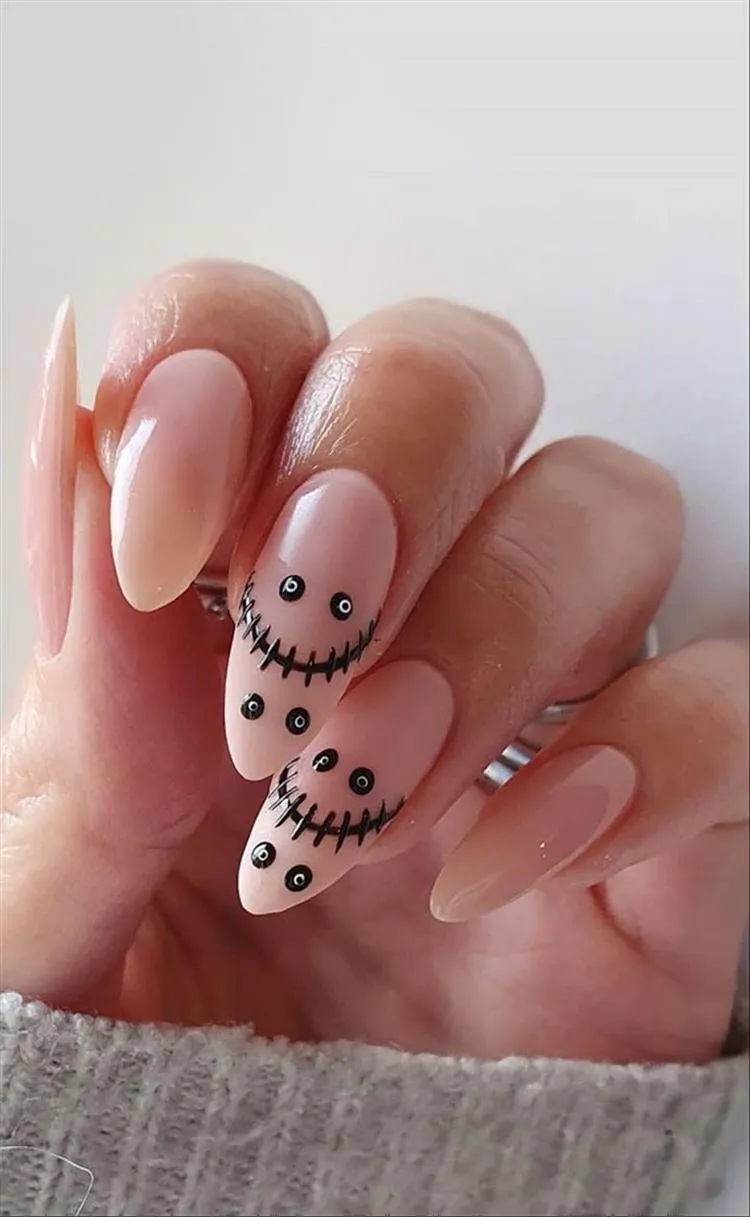 simple halloween nails 2023 trends