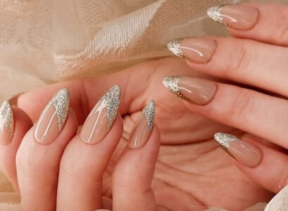 sparkly french manicure designs fall 2023