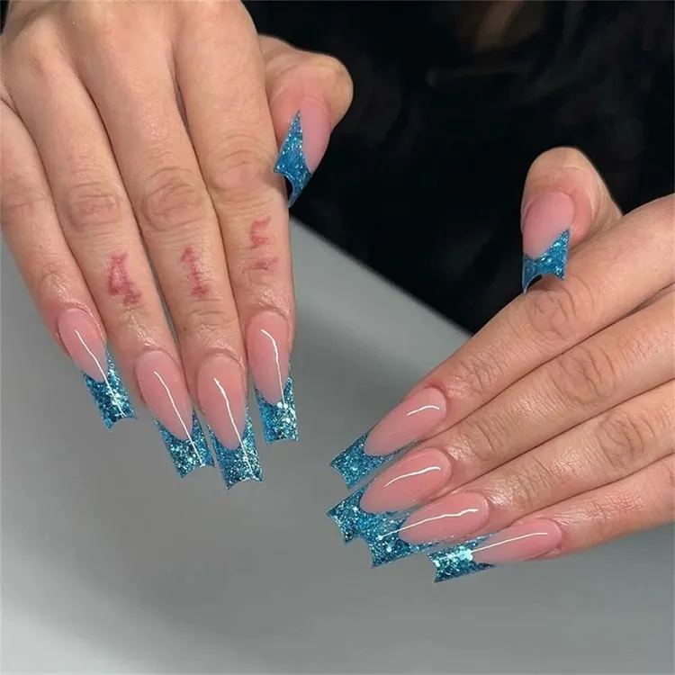 sparkly mermaird blue coffin nails