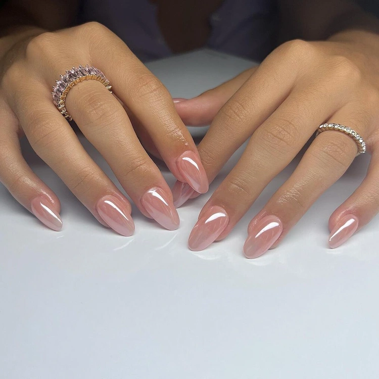 strawberry glazed nails for a professional look