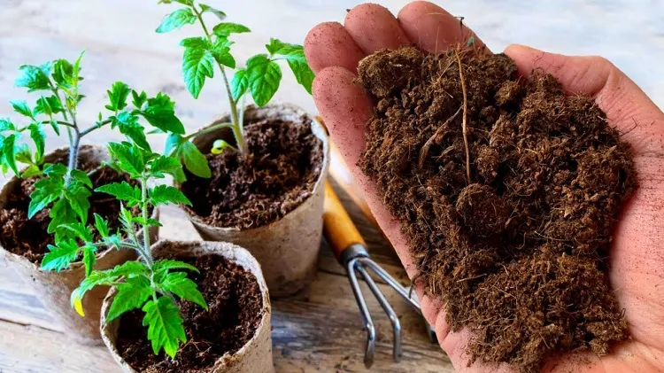 what to do with old used potting soil aerate it