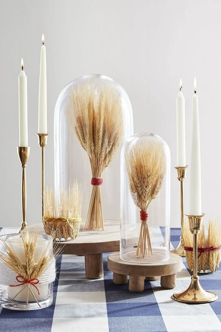 wheat stalks provide coziness and originality